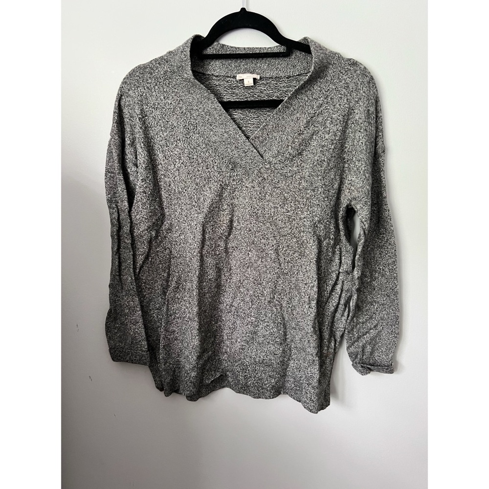 V Neck Sweater by Gap